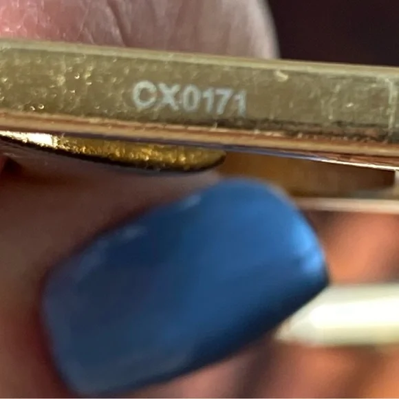 Authentic Louis Vuitton bag charm Porte Cles puzzle key chain Black Gold - Picture 9 of 10